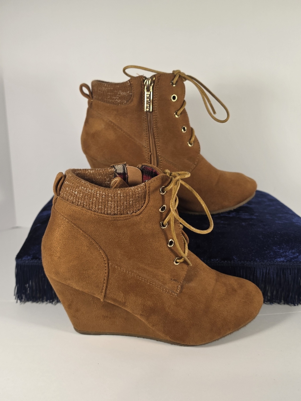 Bella Marie Sally-29 Tan Faux Suede Lace Up Wedge Booties Size 8